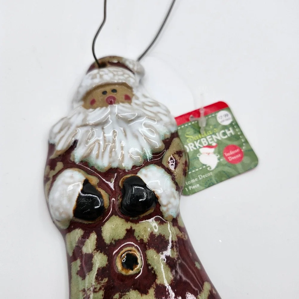 Santa's Workbench Ceramic Father Christmas Wall Decor Mottled Glaze 2002